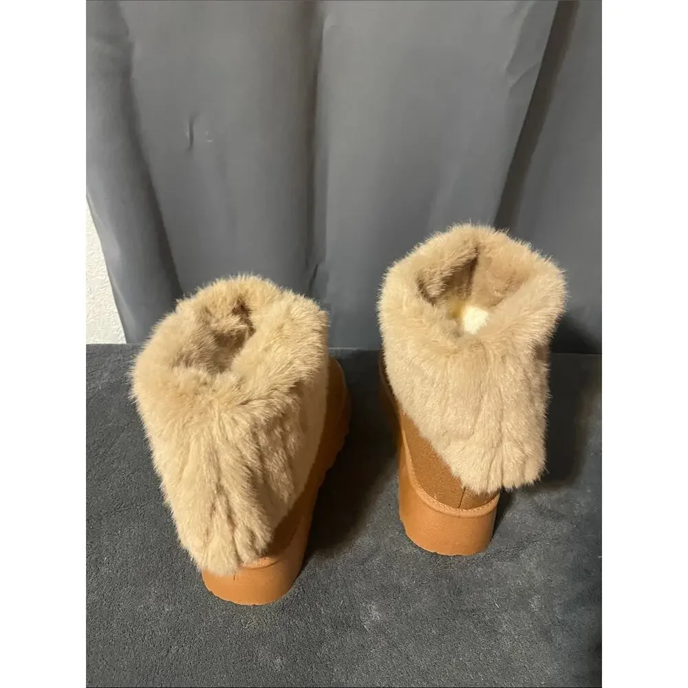 Women's Faux Fur Cuffed Winter Platform Boots - Tan